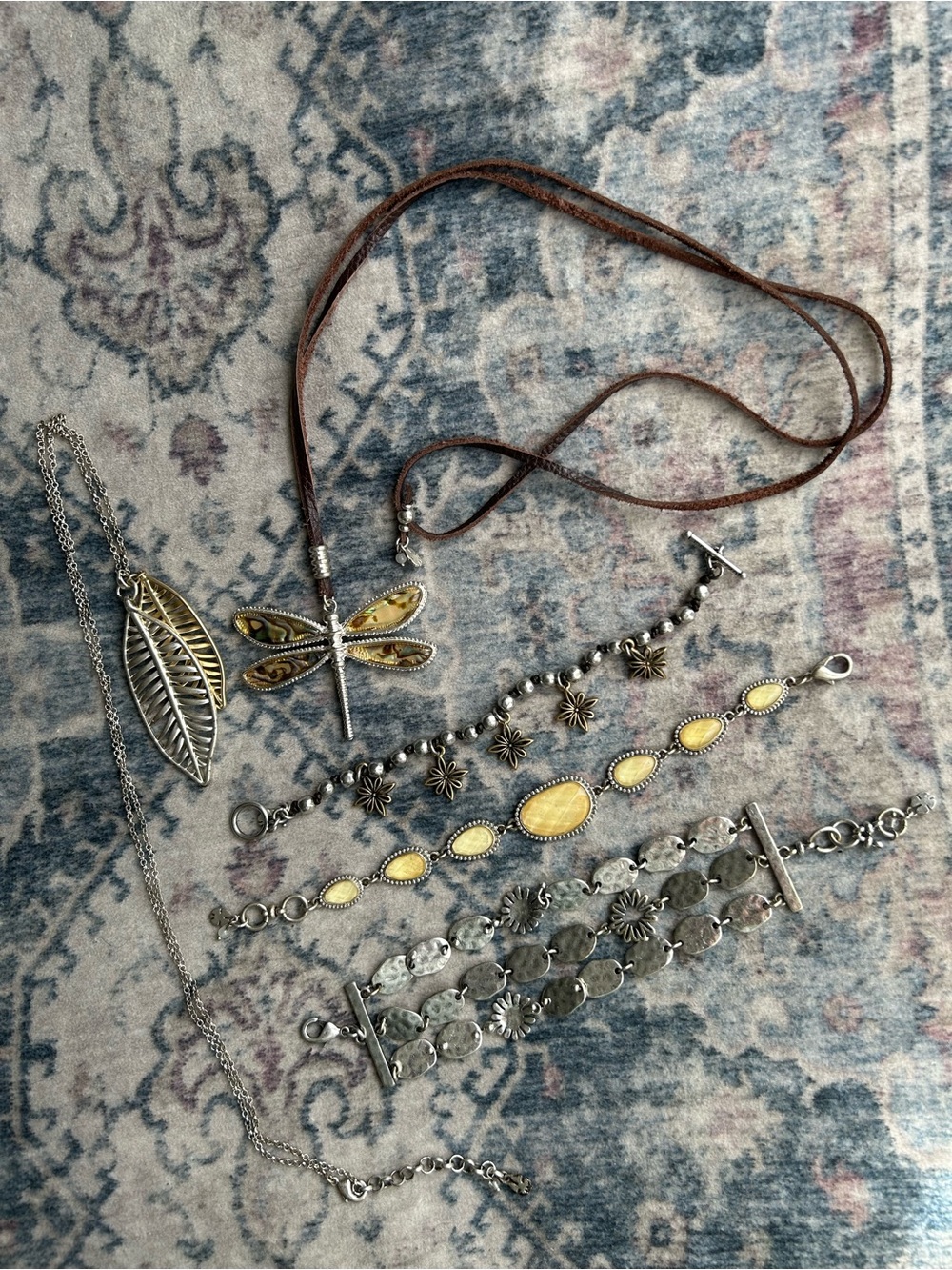 Vintage Lucky Brand Boho Mixed Jewelry Lot 5pc Silver Dragonfly Leaf Flower Set
